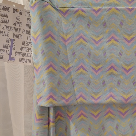 SALE buy2get1 FREE!!  bnwt Lularoe Maxi.. - Picture 2 of 2